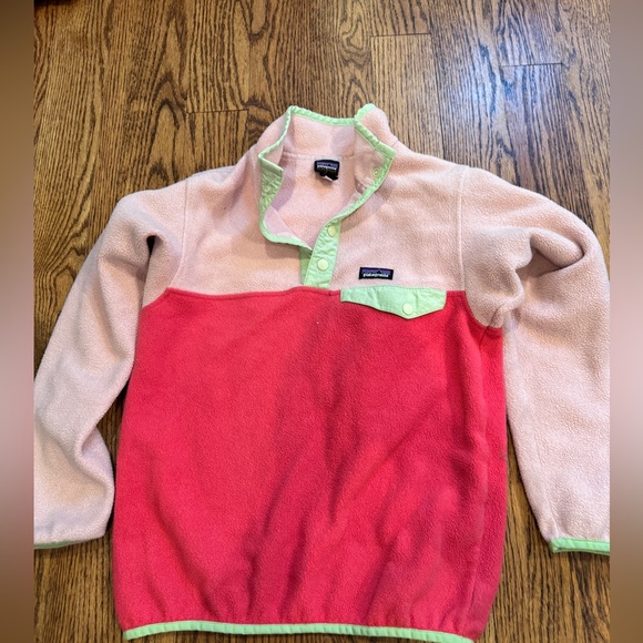 Patagonia Other - Girls patagonia snap T pullover peach fleece.